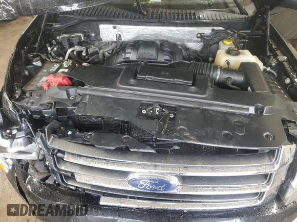 2017 Ford Expedition Max XLT with VIN 1FMJK1JT5HEA74523, listed as a Copart auction lot 57593415 with 116,427 mi miles and Salvage title. Bid and sale history available at DreamBid. Image 12.