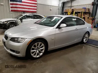 2009 BMW 3 Series 335i xDrive with VIN WBAWC735X9E270335, listed as a Copart auction lot 50217555 with 119,339 mi miles and Clean Title. Bid and sale history available at carsss.com. Image 1.