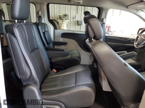 2016 Chrysler Town & Country Touring with VIN 2C4RC1BGXGR112948, listed as a Copart auction lot 54141965 with 60,100 mi miles and Salvage Title. Bid and sale history available at carsss.com. Image 11.
