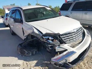 2005 Chrysler Pacifica Touring with VIN 2C4GM68425R509212, listed as a IAAI auction lot 40966005 with 249,889 mi miles. Bid and sale history available at carsss.com. Image 1.