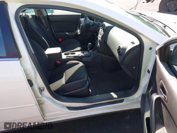 2008 Pontiac G6 GT z VIN 1G2ZH57N384123492, wystawiony jako IAAI lot #42297293 z przebiegiem 97 903 mil mil oraz . Historia ofert i sprzedaży dostępna na DreamBid. Obrazek 5.
