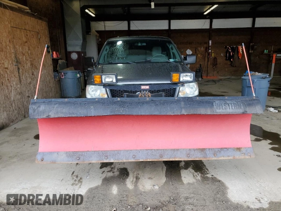 2004 Ford F-150 XL with VIN 1FTRF14W64NB86078, listed as a Copart auction lot 59311705 with 133,732 mi miles and Clean title. Bid and sale history available at DreamBid. Image 5.