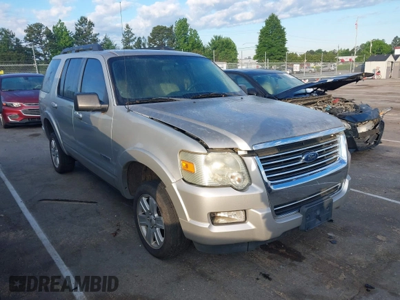 2008 Ford Explorer XLT with VIN 1FMEU63E48UB28679, listed as a IAAI auction lot 42194010 with 168,511 mi miles. Bid and sale history available at carsss.com. Image 1.
