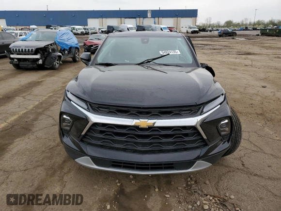 2024 Chevrolet Blazer LT z VIN 3GNKBCR47RS258104, wystawiony jako Copart lot #54824135 z przebiegiem 7 683 mil mil oraz Szkoda całkowita • Salvage title. Historia ofert i sprzedaży dostępna na DreamBid. Obrazek 5.