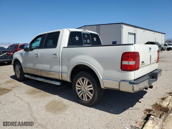 2006 Lincoln Mark LT with VIN 5LTPW16576FJ24033, listed as a Copart auction lot 49917745 with 217,986 mi miles and Clean Title. Bid and sale history available at carsss.com. Image 2.