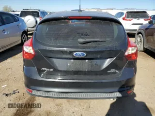 2014 Ford Focus SE with VIN 1FADP3K25EL162361, listed as a Copart auction lot 82168994 with Not Provided miles and Salvage Title. Bid and sale history available at carsss.com. Image 6.