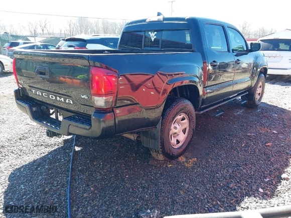2019 Toyota Tacoma 4WD SR with VIN 3TMCZ5AN3KM201370, listed as a IAAI auction lot 41621231 with 46,148 mi miles. Bid and sale history available at carsss.com. Image 4.