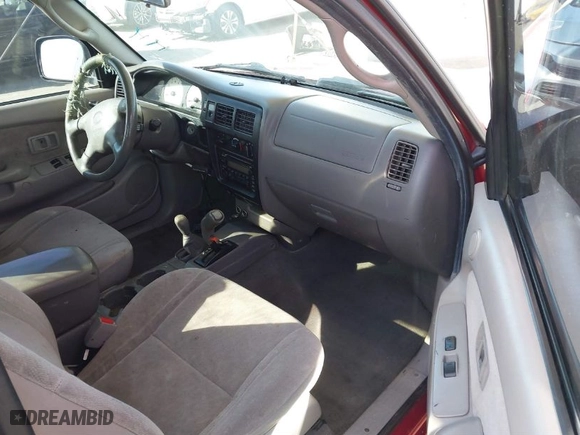 2003 Toyota Tacoma with VIN 5TEWN72N03Z206632, listed as a IAAI auction lot 41261410 with 267,584 mi miles. Bid and sale history available at carsss.com. Image 5.