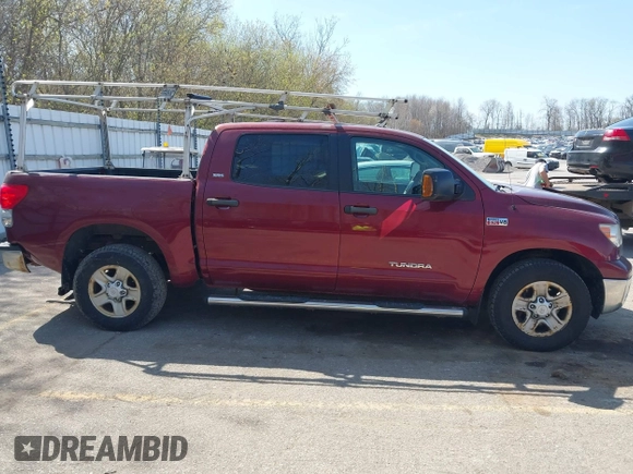 2007 Toyota Tundra SR5 with VIN 5TBDV54117S487602, listed as a IAAI auction lot 42106287 with 214,725 mi miles. Bid and sale history available at carsss.com. Image 13.