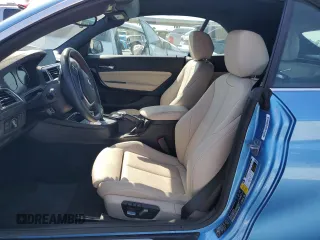 2018 BMW 2 Series 230i xDrive with VIN WBA2K1C58JVD41067, listed as a Copart auction lot 49325465 with 32,442 mi miles and Salvage Title. Bid and sale history available at carsss.com. Image 7.