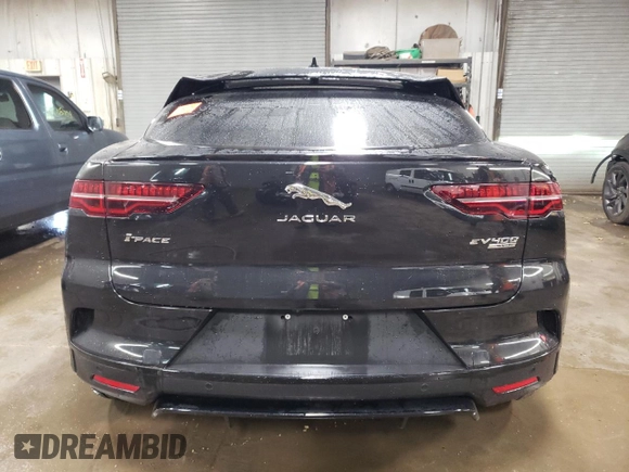 2019 Jaguar I-Pace HSE z VIN SADHD2S10K1F71324, wystawiony jako Copart lot #77226904 z przebiegiem 15 864 mil mil oraz Szkoda całkowita • Salvage title. Historia ofert i sprzedaży dostępna na DreamBid. Obrazek 6.