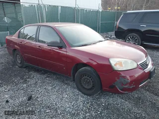 2007 Chevrolet Malibu LS w/1FL with VIN 1G1ZS58F77F247877, listed as a IAAI auction lot 41821006 with 183,759 mi miles. Bid and sale history available at carsss.com. Image 1.
