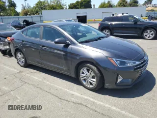 2020 Hyundai Elantra SEL z VIN 5NPD84LF2LH571899, wystawiony jako Copart lot #56017055 z przebiegiem 86 458 mil mil oraz Szkoda całkowita • Salvage title. Historia ofert i sprzedaży dostępna na DreamBid. Obrazek 4.