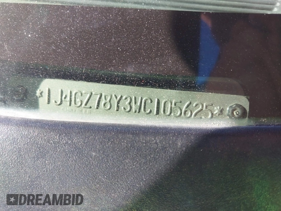 1998 Jeep Grand Cherokee Limited z VIN 1J4GZ78Y3WC105625, wystawiony jako IAAI lot #41742805 z przebiegiem 222 045 mil mil oraz . Historia ofert i sprzedaży dostępna na DreamBid. Obrazek 9.