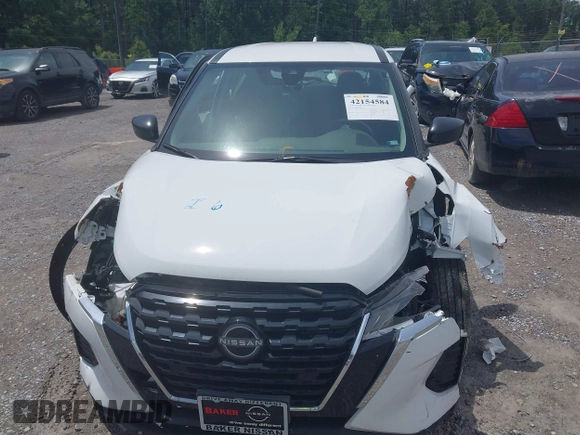 2023 Nissan Kicks S with VIN 3N1CP5BV9PL542017, listed as a IAAI auction lot 42154584 with 22,048 mi miles and . Bid and sale history available at carsss.com. Image 12.
