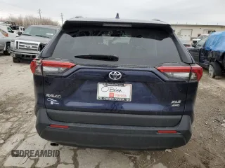 2025 Toyota RAV4 XLE Premium with VIN 2T3A1RFV6SW501627, listed as a Copart auction lot 86159954 with 220 mi miles and Salvage title. Bid and sale history available at DreamBid. Image 6.