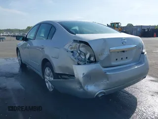 2012 Nissan Altima S with VIN 1N4AL2AP2CC180433, listed as a IAAI auction lot 42070453 with 141,926 mi miles and . Bid and sale history available at carsss.com. Image 6.