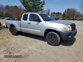 2006 Toyota Tacoma z VIN 5TETX22N46Z314160, wystawiony jako Copart lot #53998575 z przebiegiem 243 879 mil mil oraz Tytuł czysty. Historia ofert i sprzedaży dostępna na DreamBid. Obrazek 4.