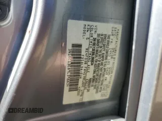 2009 Nissan Versa S z VIN 3N1BC13E89L398834, wystawiony jako Copart lot #53699825 z przebiegiem 124 719 mil mil oraz Szkoda całkowita • Salvage title. Historia ofert i sprzedaży dostępna na DreamBid. Obrazek 15.