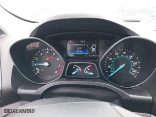 2016 Ford Escape SE with VIN 1FMCU9G99GUC32802, listed as a IAAI auction lot 41958414 with 131,962 mi miles. Bid and sale history available at carsss.com. Image 7.