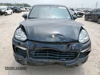 2017 Porsche Cayenne с VIN WP1AA2A23HKA85783, выставлен на аукционе Copart как лот 57701125 с пробегом 116 273 миль миль и Списание • Salvage title. История ставок и продаж доступна на DreamBid. Изображение 5.