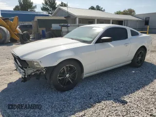 2014 Ford Mustang V6 with VIN 1ZVBP8AM9E5204579, listed as a Copart auction lot 53128515 with 131,455 mi miles and Salvage title. Bid and sale history available at DreamBid. Image 1.