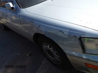 1991 Lexus LS z VIN JT8UF11E4M0066619, wystawiony jako IAAI lot #41840808 z przebiegiem 368 205 mil mil oraz . Historia ofert i sprzedaży dostępna na DreamBid. Obrazek 12.