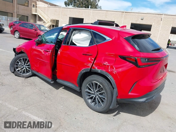 2024 Lexus NX 350h Premium z VIN 2T2GKCEZ7RC025509, wystawiony jako IAAI lot #41998061 z przebiegiem 29 737 mil mil oraz . Historia ofert i sprzedaży dostępna na DreamBid. Obrazek 3.