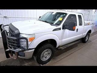 2016 Ford F-250 XLT with VIN 1FT7X2B66GEB45015, listed as a IAAI auction lot 42620033 with 190,168 mi miles and . Bid and sale history available at DreamBid. Image 13.