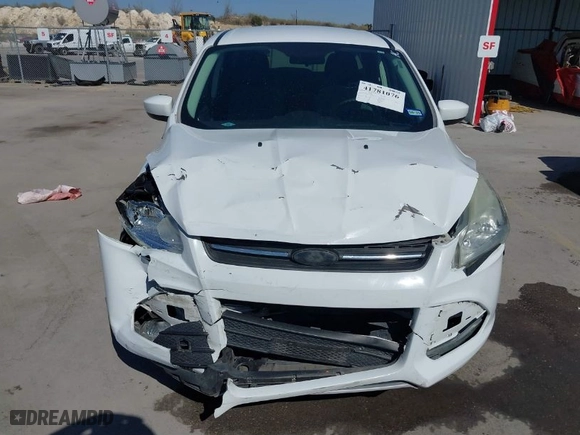 2015 Ford Escape SE with VIN 1FMCU0G71FUB79182, listed as a IAAI auction lot 41781076 with 132,167 mi miles. Bid and sale history available at carsss.com. Image 6.
