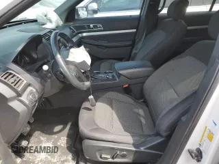 2017 Ford Explorer XLT z VIN 1FM5K8D83HGD80786, wystawiony jako Copart lot #51752085 z przebiegiem 107 287 mil mil oraz Szkoda całkowita • Salvage title. Historia ofert i sprzedaży dostępna na DreamBid. Obrazek 7.