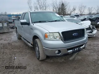 2007 Ford F-150 XLT with VIN 1FTPX14V87FA04732, listed as a IAAI auction lot 41680138 with 191,378 mi miles. Bid and sale history available at carsss.com. Image 1.
