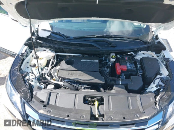 2025 Nissan Rogue SV with VIN 5N1BT3BA5SC828212, listed as a IAAI auction lot 42234352 with 1,256 mi miles and . Bid and sale history available at DreamBid. Image 10.
