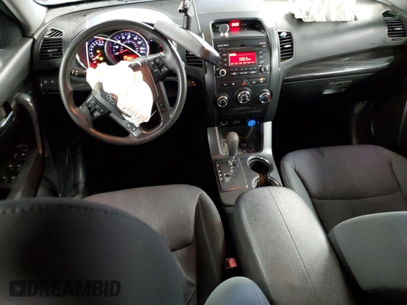 2012 Kia Sorento LX with VIN 5XYKT3A20CG256235, listed as a Copart auction lot 46143685 with 235,582 mi miles and Non Repairable. Bid and sale history available at carsss.com. Image 8.