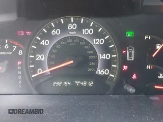 2006 Honda Odyssey EX-L with VIN 5FNRL38716B441549, listed as a IAAI auction lot 42048758 with 232,194 mi miles. Bid and sale history available at carsss.com. Image 7.