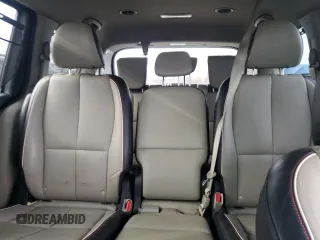 2019 Kia Sedona EX with VIN KNDMB5C19K6517665, listed as a Copart auction lot 85963624 with 102,400 mi miles and Clean Title. Bid and sale history available at carsss.com. Image 10.