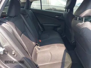 2016 Toyota Prius Four z VIN JTDKARFU1G3027589, wystawiony jako IAAI lot #42391692 z przebiegiem 172 255 mil mil oraz . Historia ofert i sprzedaży dostępna na DreamBid. Obrazek 8.
