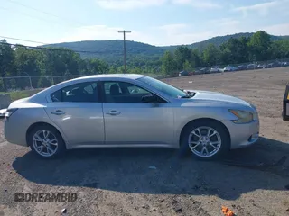 2014 Nissan Maxima SV with VIN 1N4AA5AP3EC481223, listed as a IAAI auction lot 39807318 with 106,882 mi miles and . Bid and sale history available at DreamBid. Image 13.