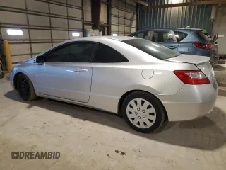 2008 Honda Civic Cpe LX with VIN 2HGFG12648H562554, listed as a Copart auction lot 42913665 with 164,719 mi miles and Clean Title. Bid and sale history available at carsss.com. Image 2.