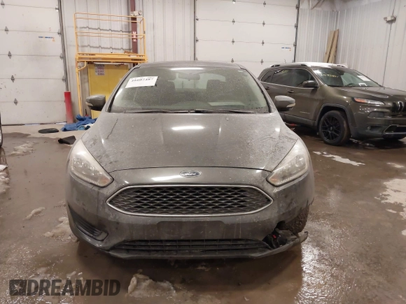 2015 Ford Focus SE with VIN 1FADP3F2XFL342480, listed as a IAAI auction lot 41607487 with 103,530 mi miles. Bid and sale history available at carsss.com. Image 12.