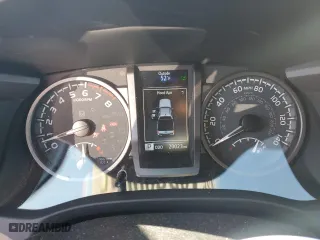 2023 Toyota Tacoma 4WD SR with VIN 3TMCZ5AN5PM552045, listed as a Copart auction lot 46682005 with 20,023 mi miles and Salvage Title. Bid and sale history available at carsss.com. Image 9.