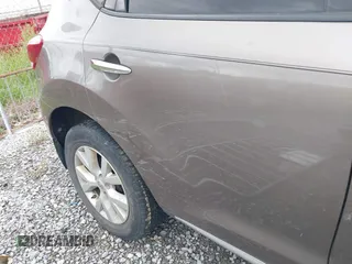 2012 Nissan Murano SL z VIN JN8AZ1MWXCW238779, wystawiony jako IAAI lot #42232208 z przebiegiem 186 091 mil mil oraz . Historia ofert i sprzedaży dostępna na DreamBid. Obrazek 6.