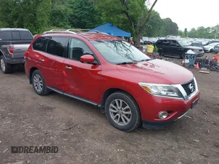 2016 Nissan Pathfinder S with VIN 5N1AR2MM1GC666260, listed as a IAAI auction lot 42429515 with 174,639 mi miles and . Bid and sale history available at DreamBid. Image 1.