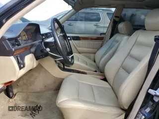 1992 Mercedes-Benz 300 300E with VIN WDBEA30D5NB625320, listed as a Copart auction lot 76770414 with 108,881 mi miles and Clean Title. Bid and sale history available at carsss.com. Image 7.