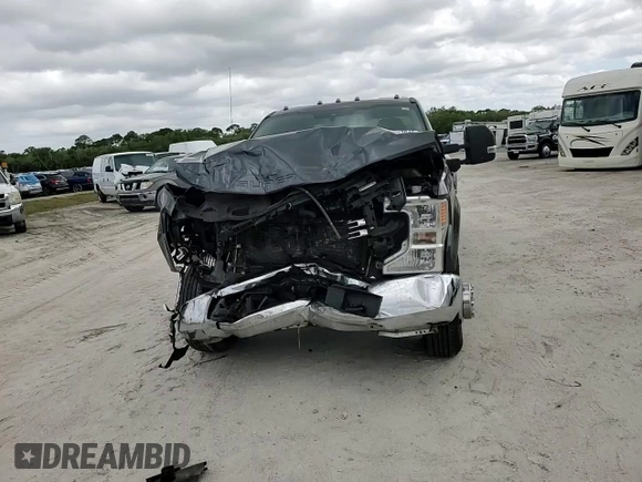 2020 Ford F-350 XL with VIN 1FT8W3DT0LEC67623, listed as a Copart auction lot 54717045 with 101,907 mi miles and Salvage title. Bid and sale history available at DreamBid. Image 13.