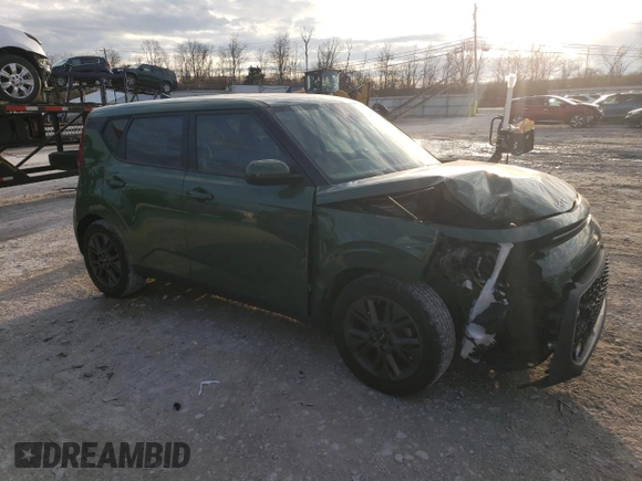2022 Kia Soul EX with VIN KNDJ33AU7N7155089, listed as a Copart auction lot 85808124 with 37,485 mi miles and Salvage Title. Bid and sale history available at carsss.com. Image 4.