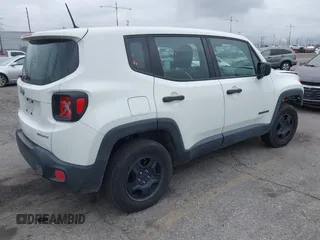 2017 Jeep Renegade Sport with VIN ZACCJBAB8HPF82862, listed as a IAAI auction lot 42057871 with 109,447 mi miles and . Bid and sale history available at carsss.com. Image 4.