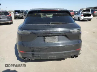 2021 Porsche Cayenne GTS z VIN WP1AG2AY3MDA34902, wystawiony jako Copart lot #49510465 z przebiegiem Nie podano mil oraz Szkoda całkowita • Salvage title. Historia ofert i sprzedaży dostępna na DreamBid. Obrazek 6.