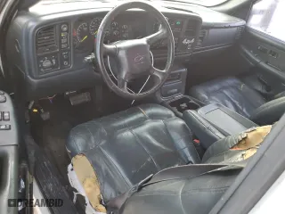 2001 Chevrolet Silverado 1500 LT with VIN 1GCEK19T21E144172, listed as a Copart auction lot 85363674 with 268,895 mi miles and Salvage Title. Bid and sale history available at carsss.com. Image 8.
