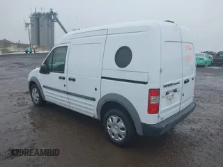 2010 Ford Transit Connect XL z VIN NM0LS7AN9AT025373, wystawiony jako IAAI lot #41545379 z przebiegiem 19 479 mil mil oraz . Historia ofert i sprzedaży dostępna na DreamBid. Obrazek 3.